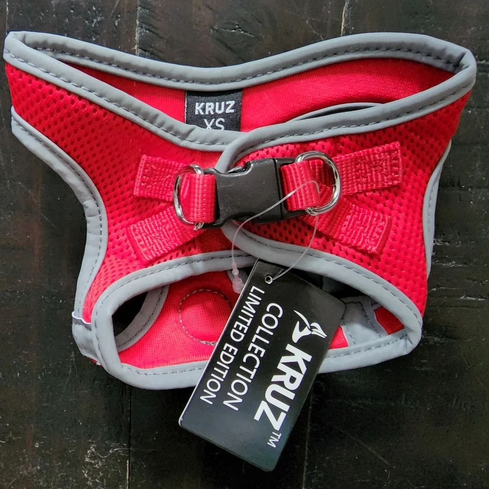 NWT Kruz Reflective Dual Layered  Mesh Dog Harness Limited Edition Red Size XS